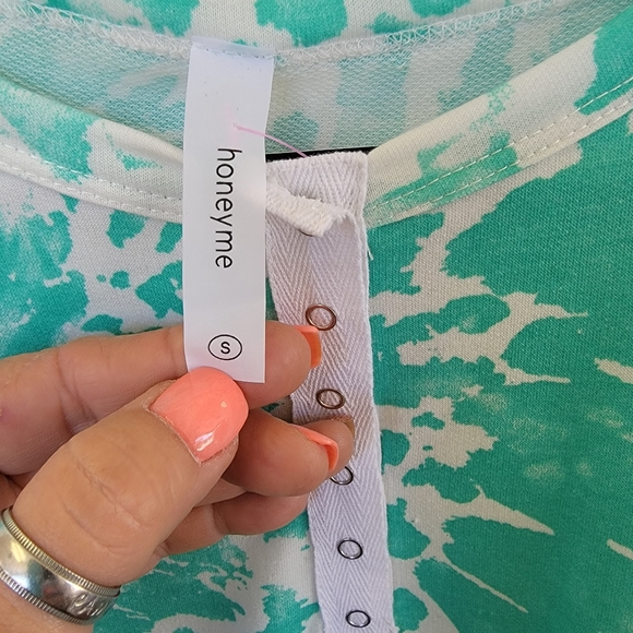 NWT HoneyMe brightly colored mint 3/4 sleeve size S - Picture 4 of 8